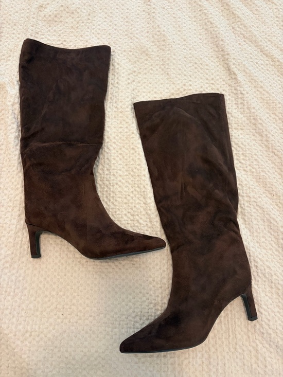 Shoes - Women's Brown Knee-High Suede Boots